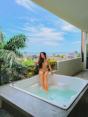 Deluxe Penthouse, 3 Bedrooms, Ocean View