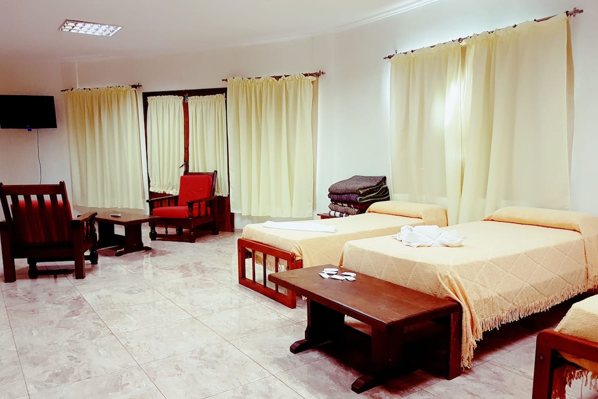 Standard Triple Room | Free cribs/infant beds