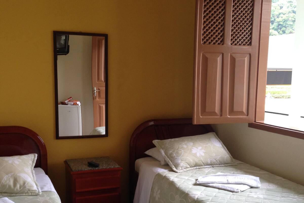 Standard Single Room | Minibar, desk, free WiFi