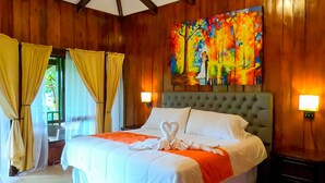 Deluxe Bungalow, 1 Bedroom, Lake View, Garden Area