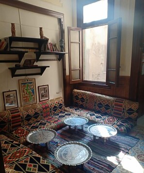 Café da manhã continental grátis todos os dias