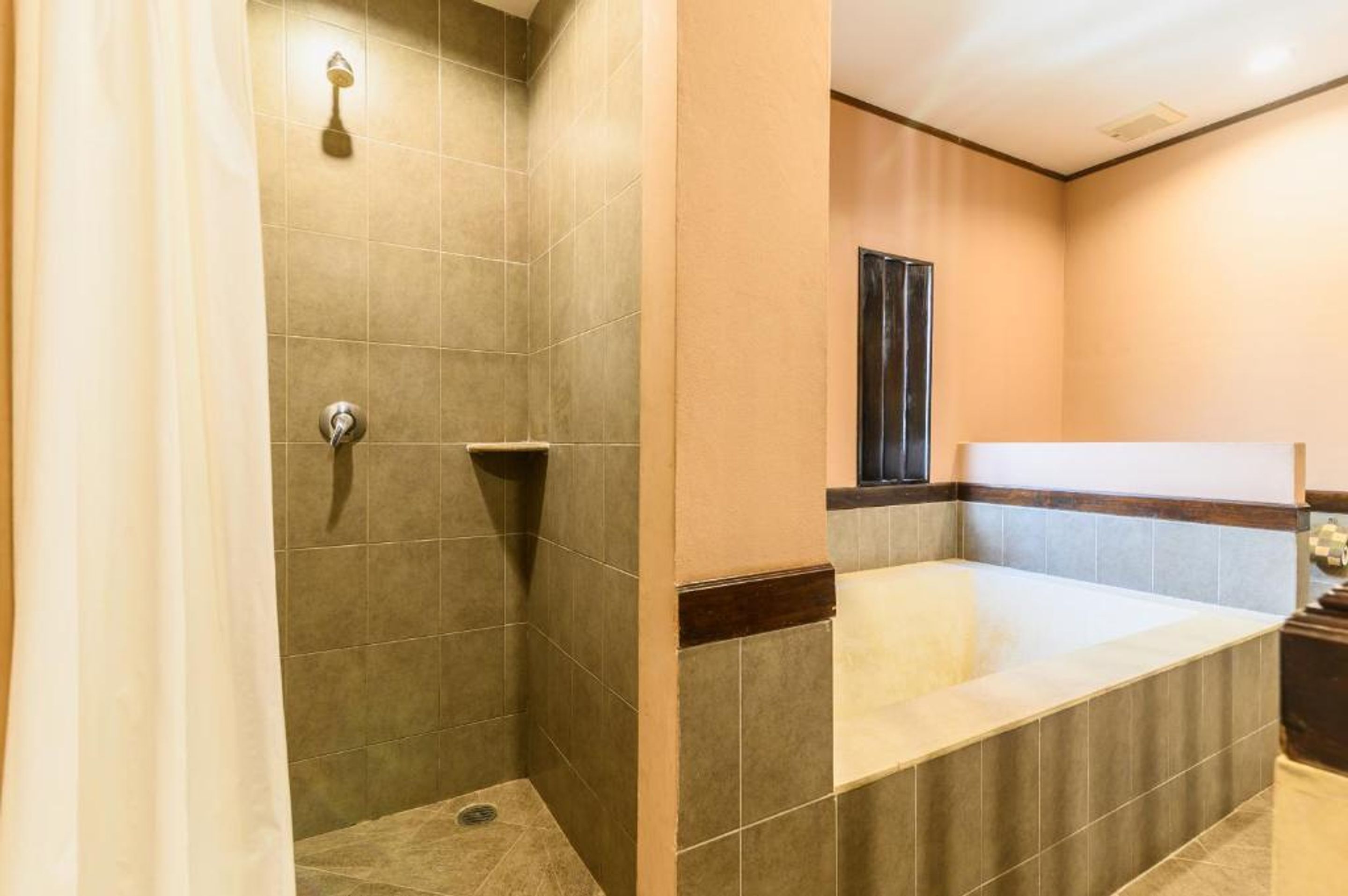 Photo - Kata Leaf Resort Phuket -