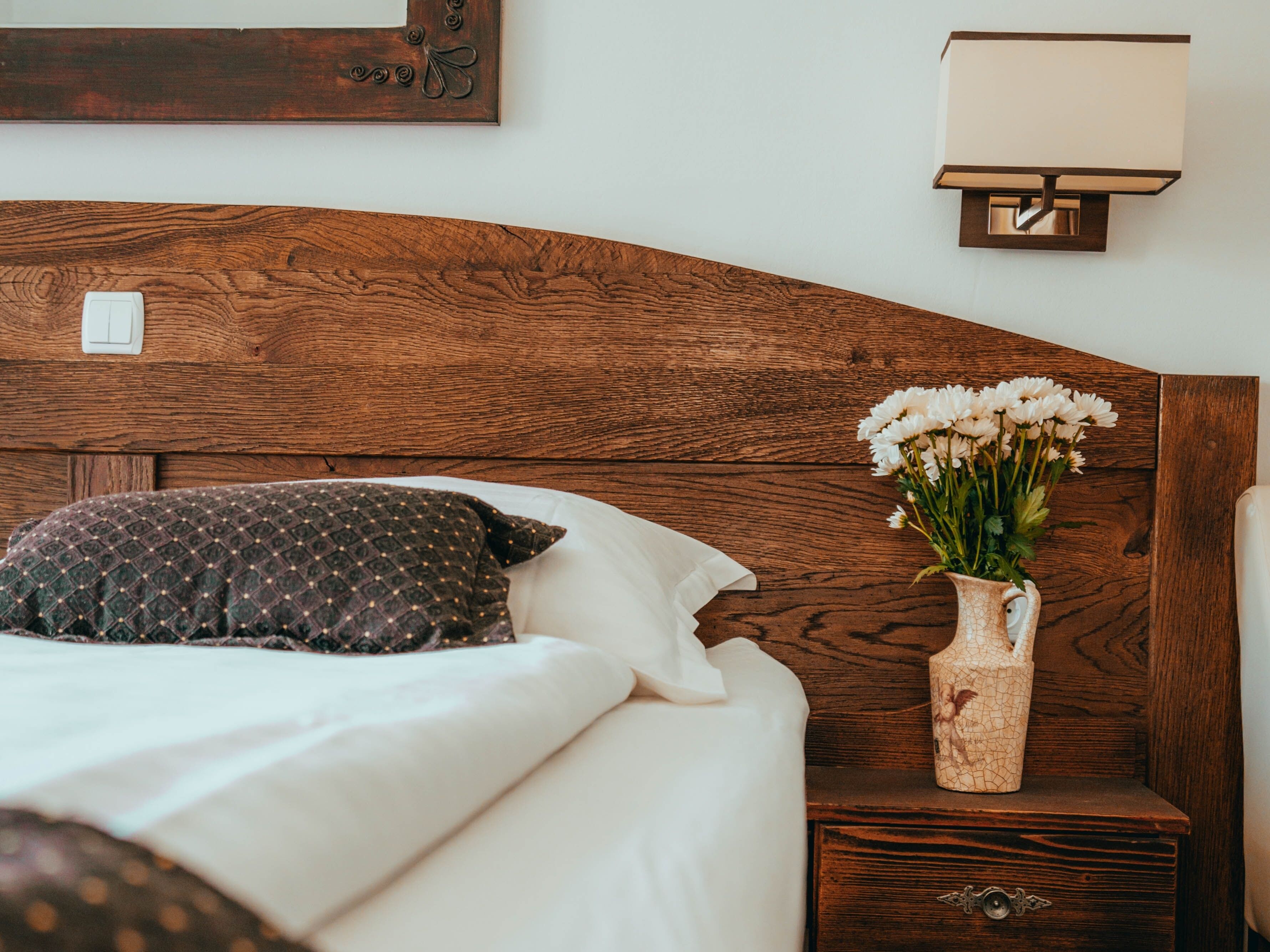 deluxe double room | 1 bedroom, in-room safe, individually decorated, individually furnished