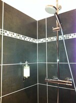 Ducha del cuarto de baño