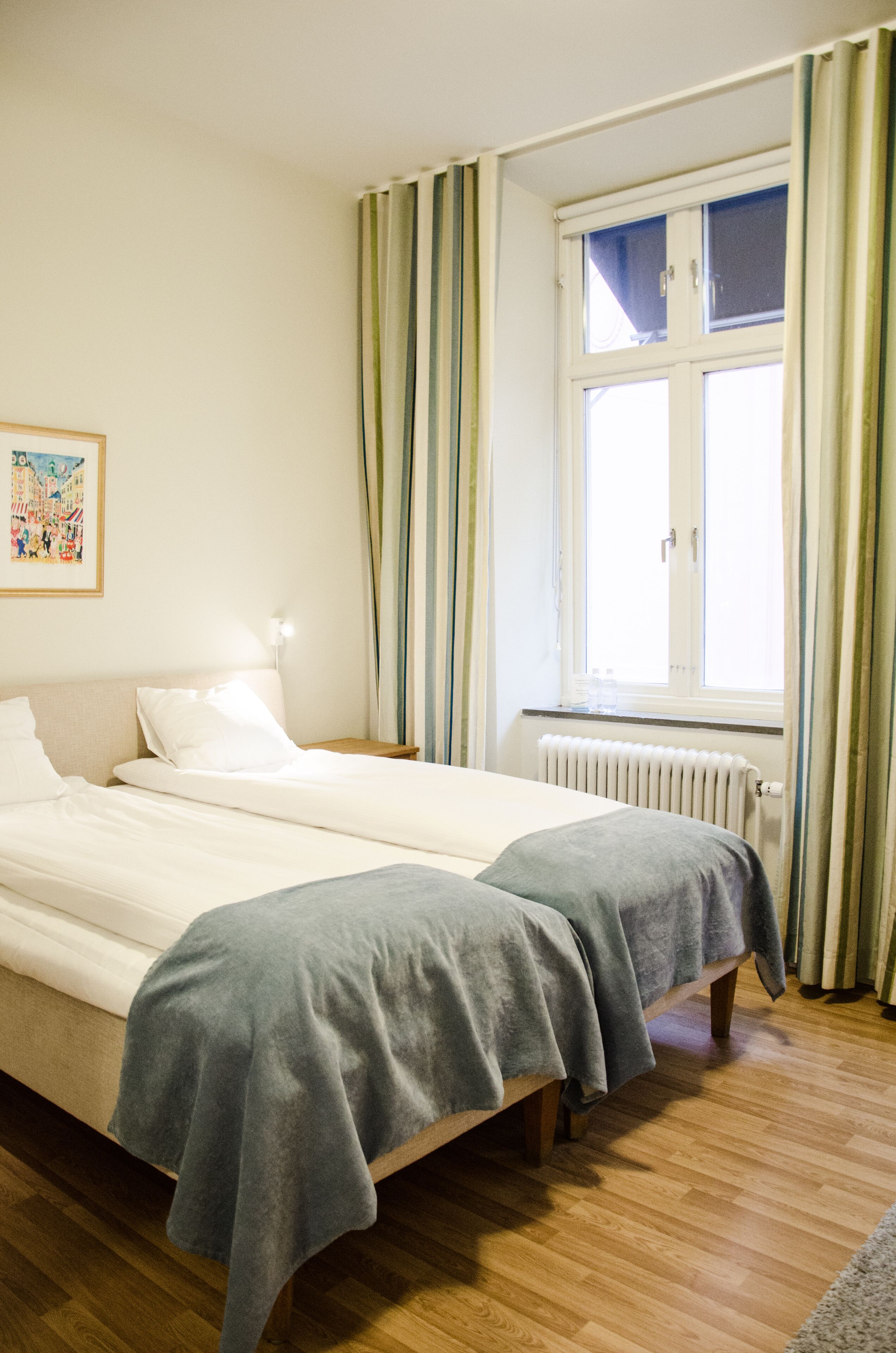 twin room | 1 bedroom, in-room safe, desk, free cots/infant beds