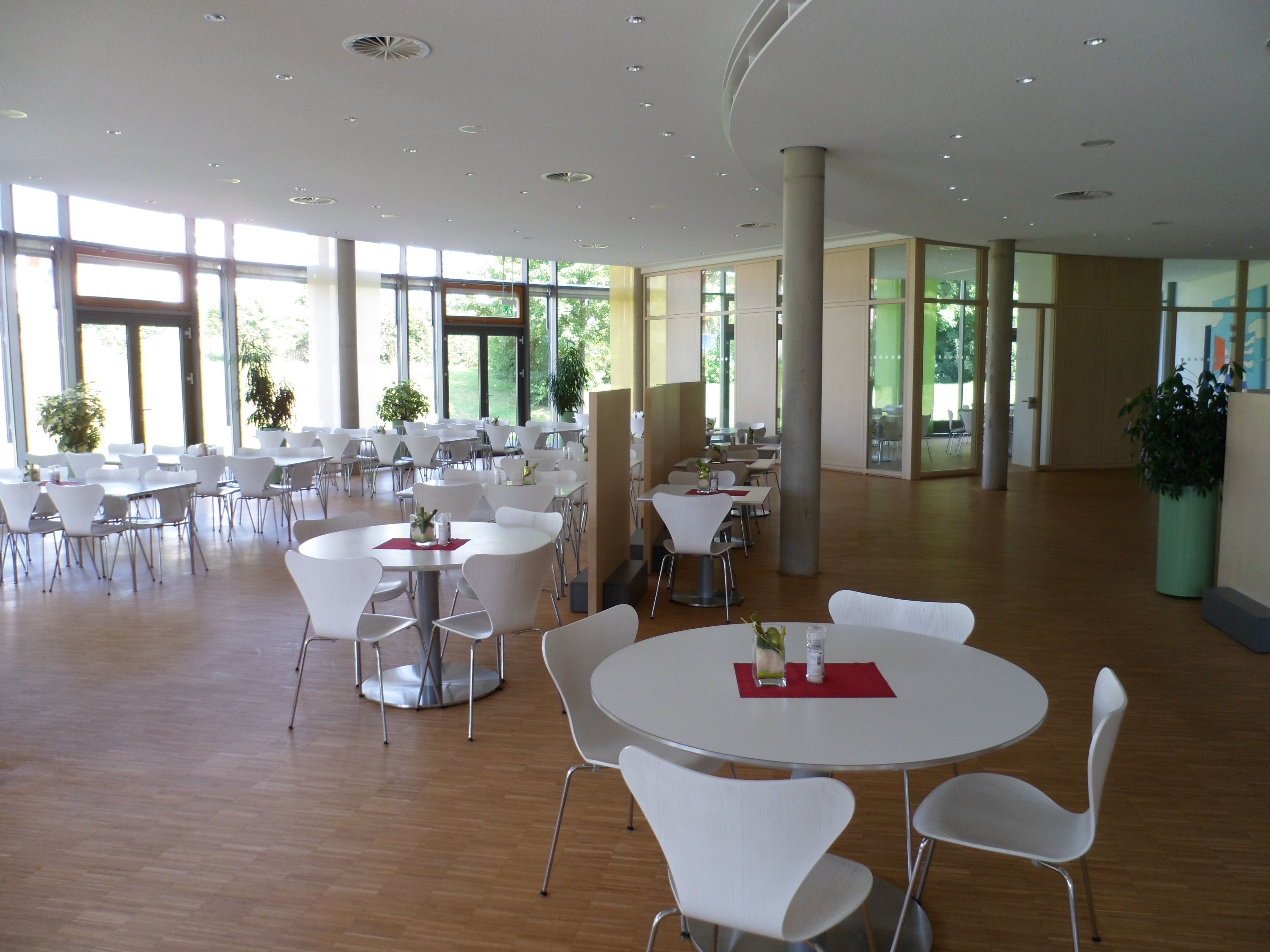 Daily buffet breakfast (EUR 16.80 per person)