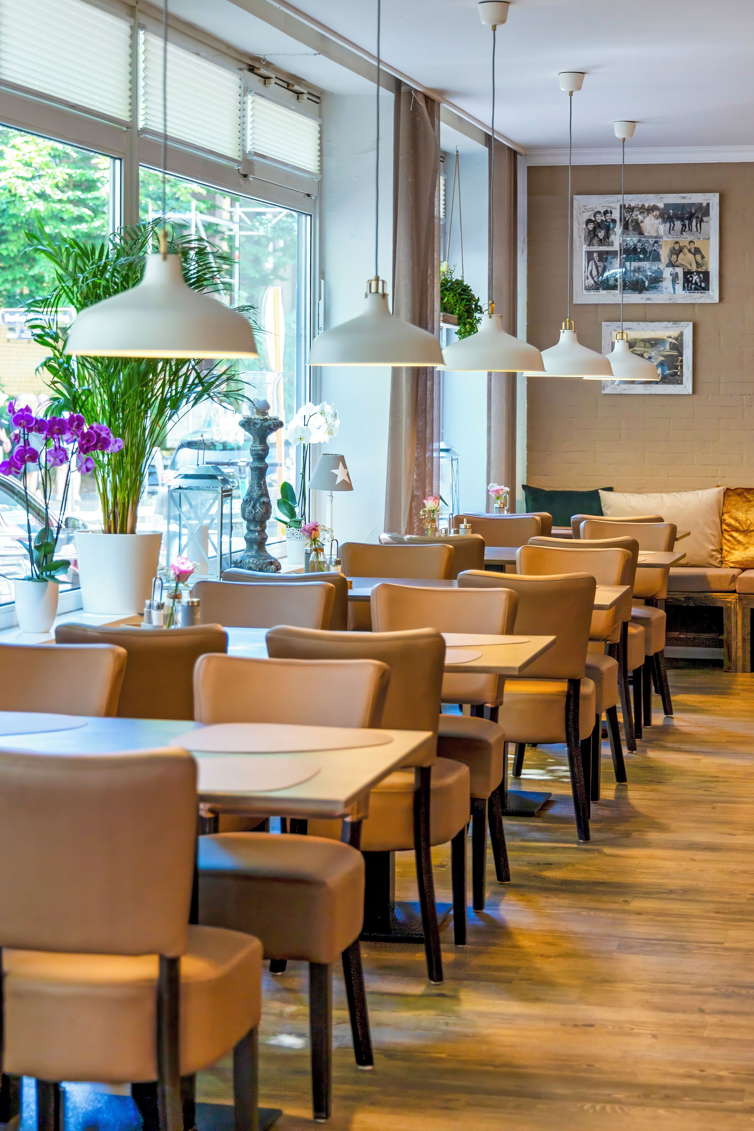 Photo - Auto-Parkhotel Hamburg St Pauli