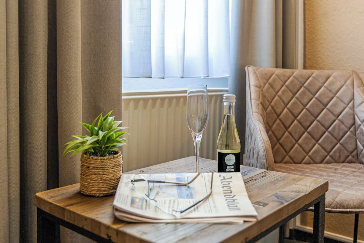 Standard Double Room, Non Smoking | In-room safe, blackout drapes, soundproofing
