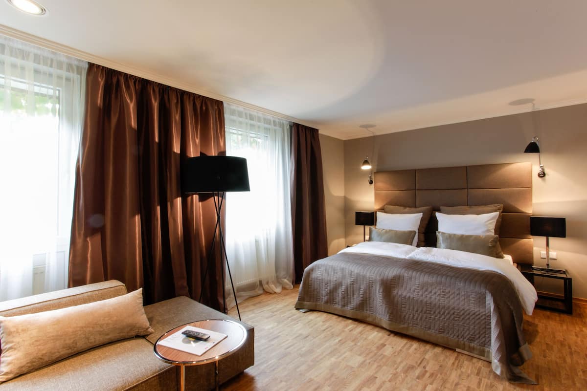 1 Schlafzimmer, hochwertige Bettwaren, Pillowtop-Betten, Zimmersafe