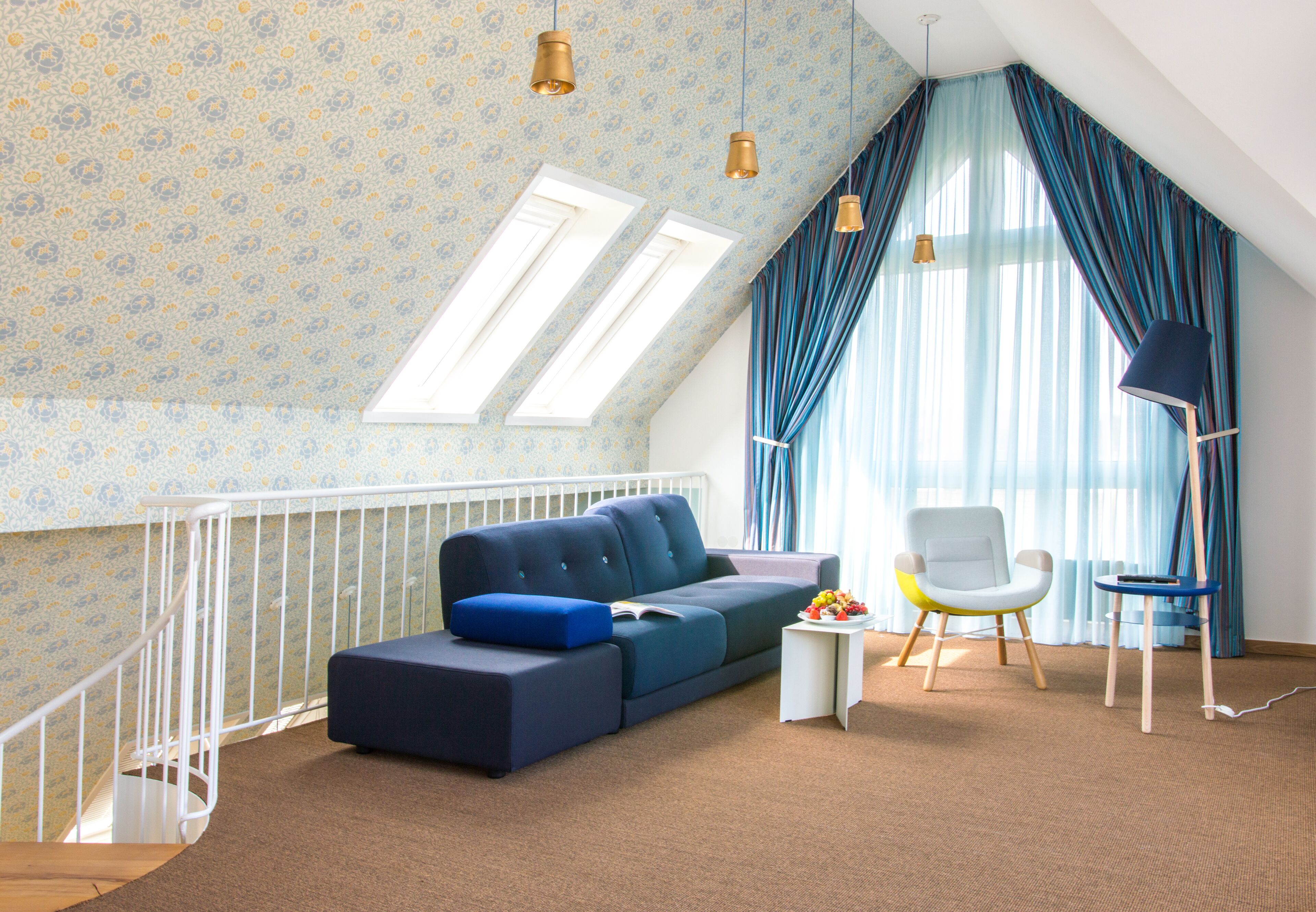 luxury suite, 1 bedroom, terrace (xxl) | living area | tv