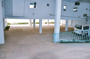 Free self parking