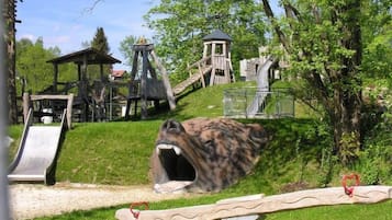 Children's play area - outdoor