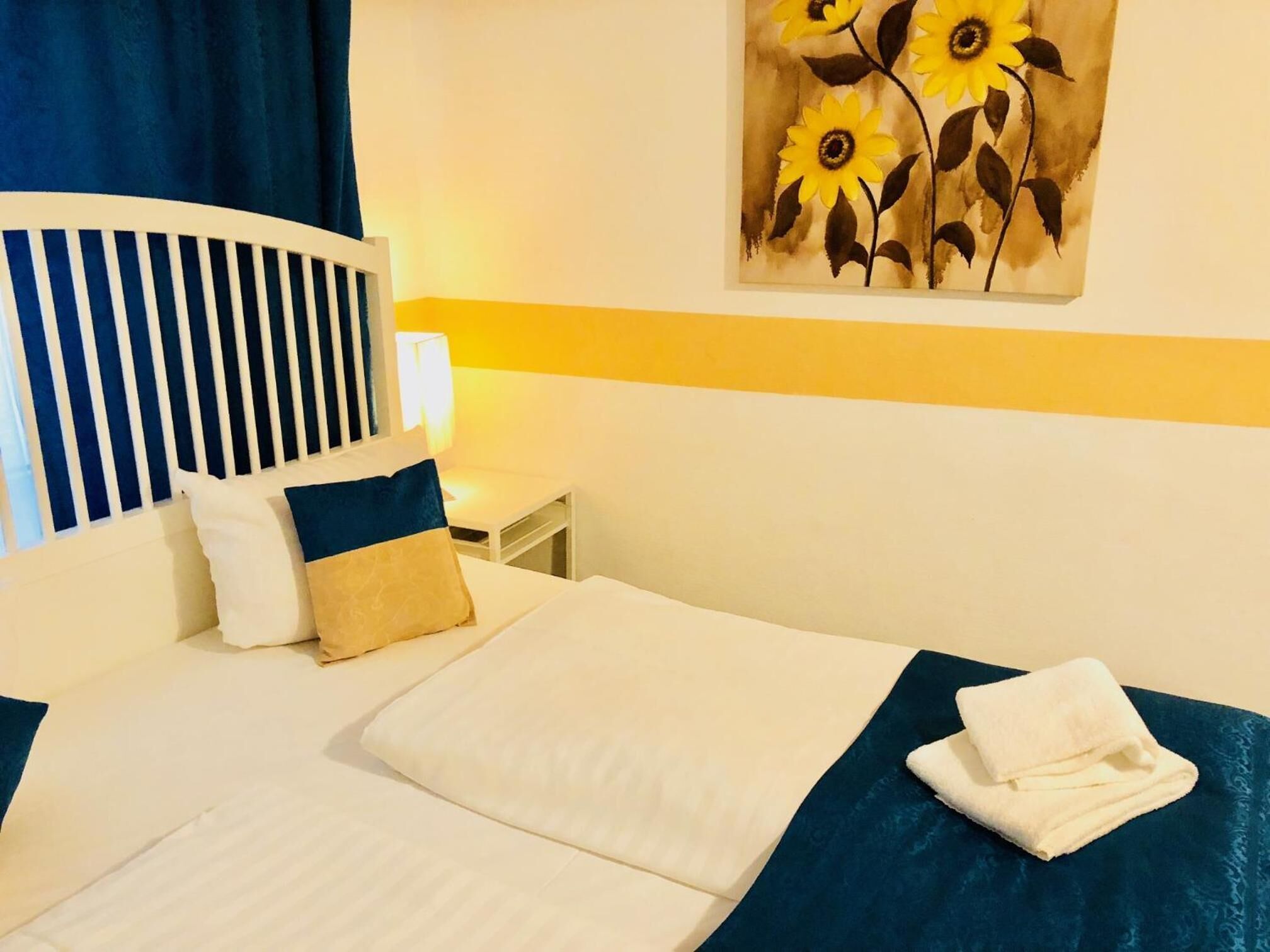 Photo - Hotel Condor