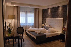 Standard Single Room, 1 Bedroom | In-room safe, desk, blackout drapes, free cribs/infant beds - Hotel Zur Linde (Hanau)