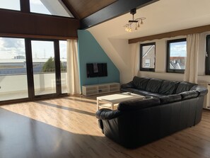 Appartement | Bureau, chambres insonorisées, Wi-Fi gratuit