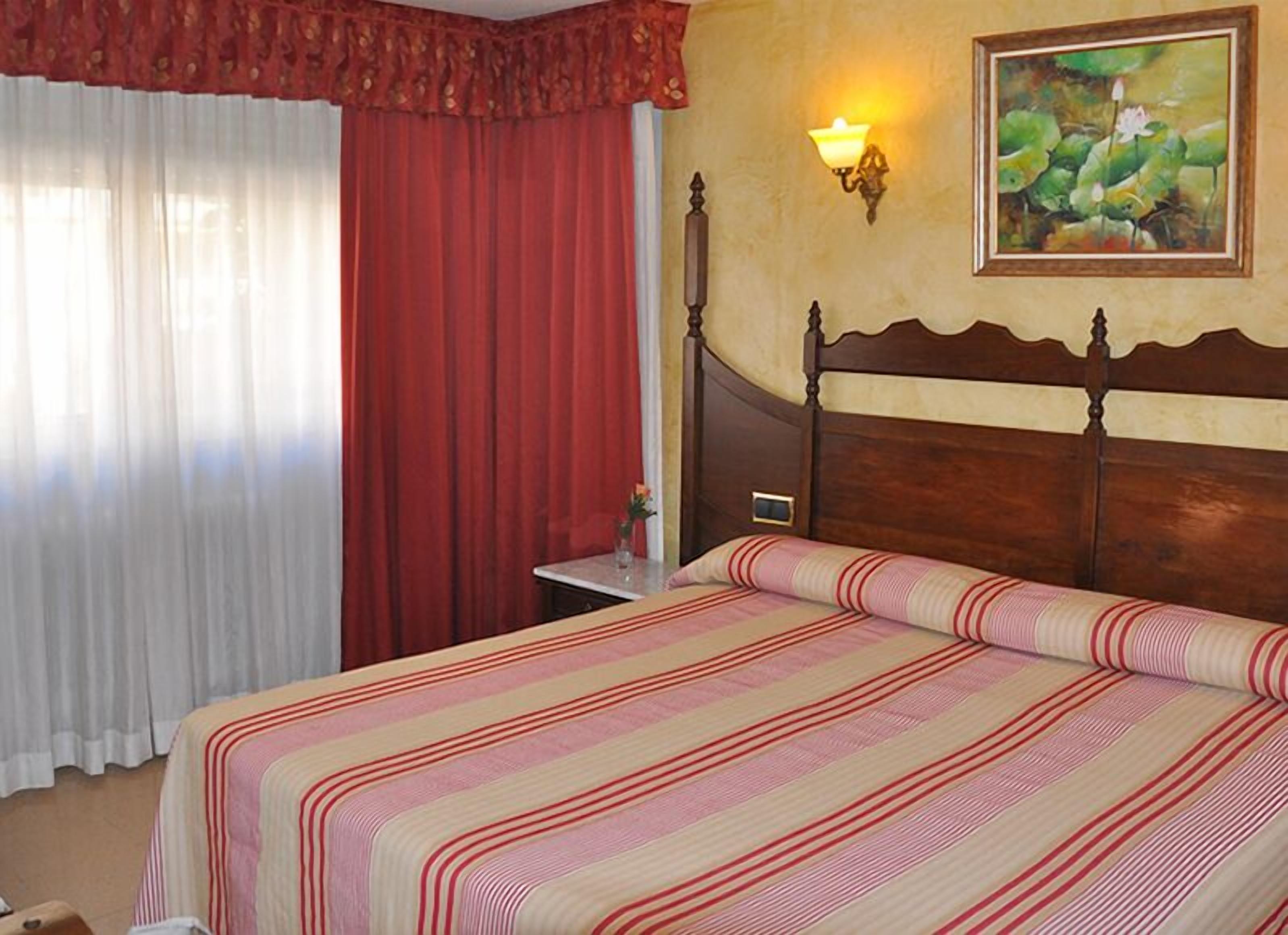 Photo - Hotel Reyes Catolicos