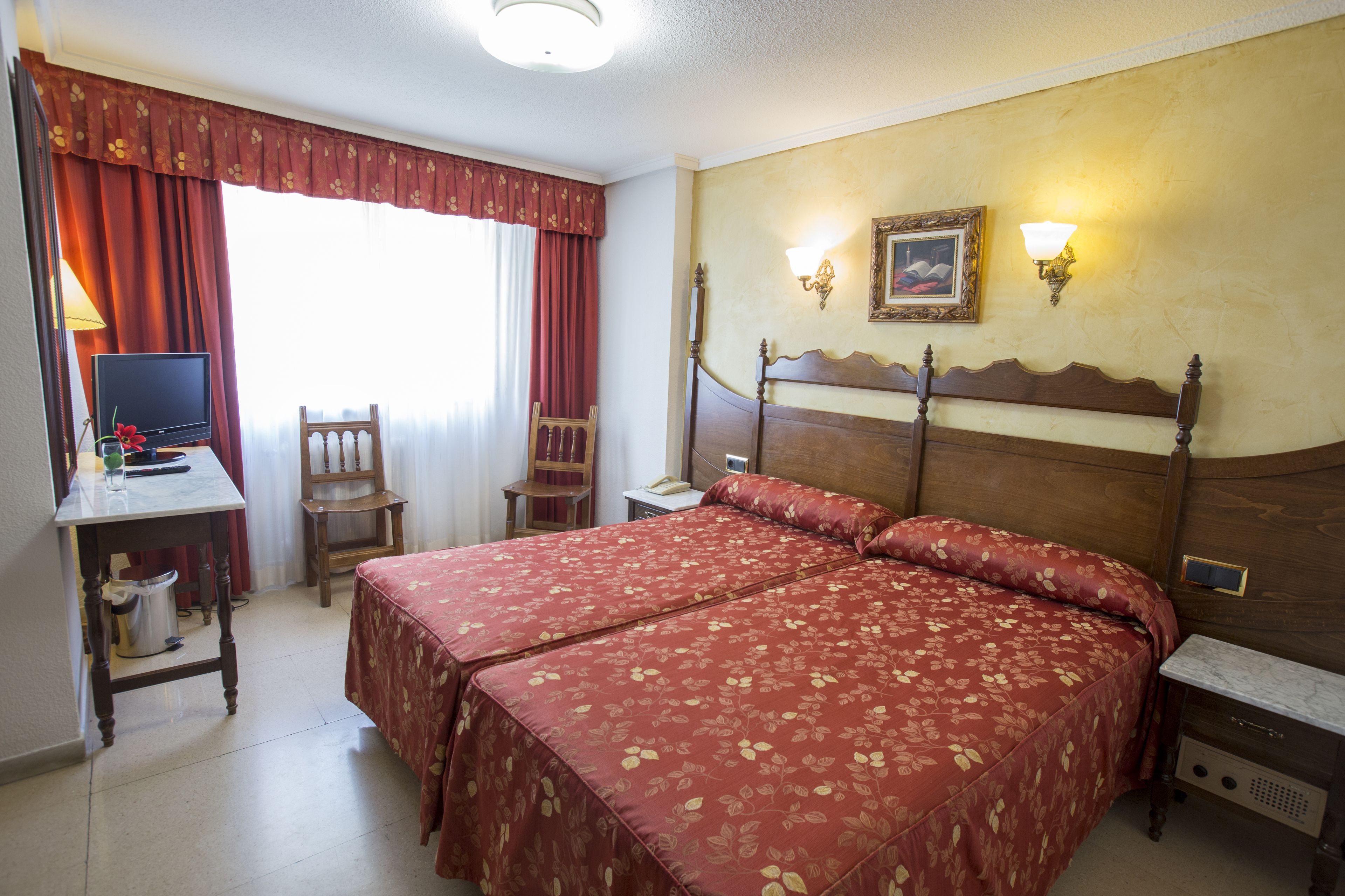 Photo - Hotel Reyes Catolicos