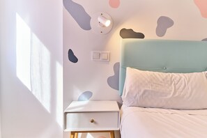 城市双人房, 1 张双人床或 2 张单人床, 私人浴室 | 高档床上用品、免费 WiFi、床单