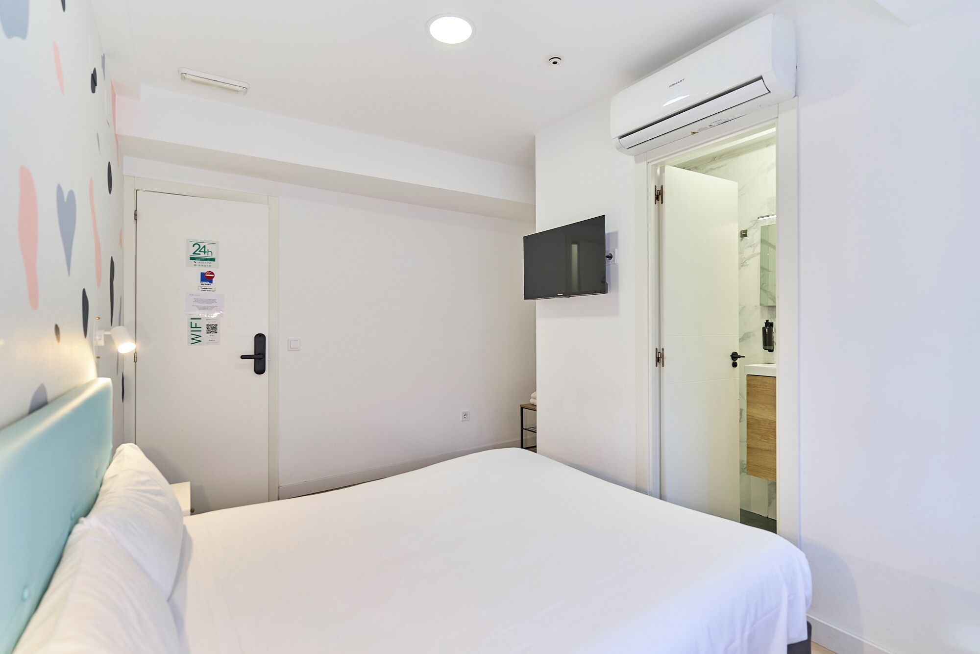 Photo - Hostal Carmen by gaiarooms