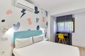 City-Doppelzimmer, 1 Doppelbett oder 2 Einzelbetten, eigenes Bad | Hochwertige Bettwaren, kostenloses WLAN, Bettwäsche