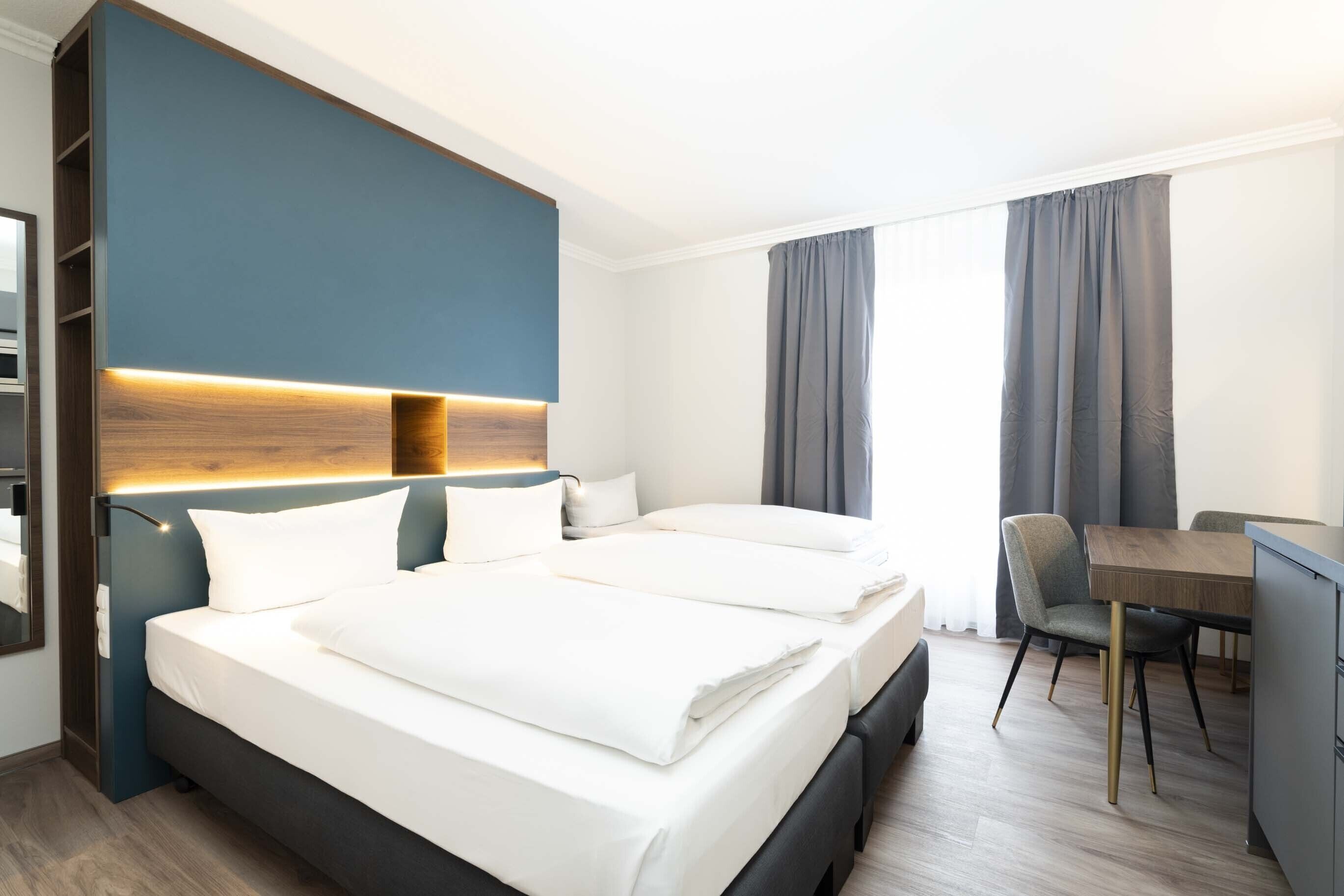 studio | in-room safe, desk, free wifi, bed sheets