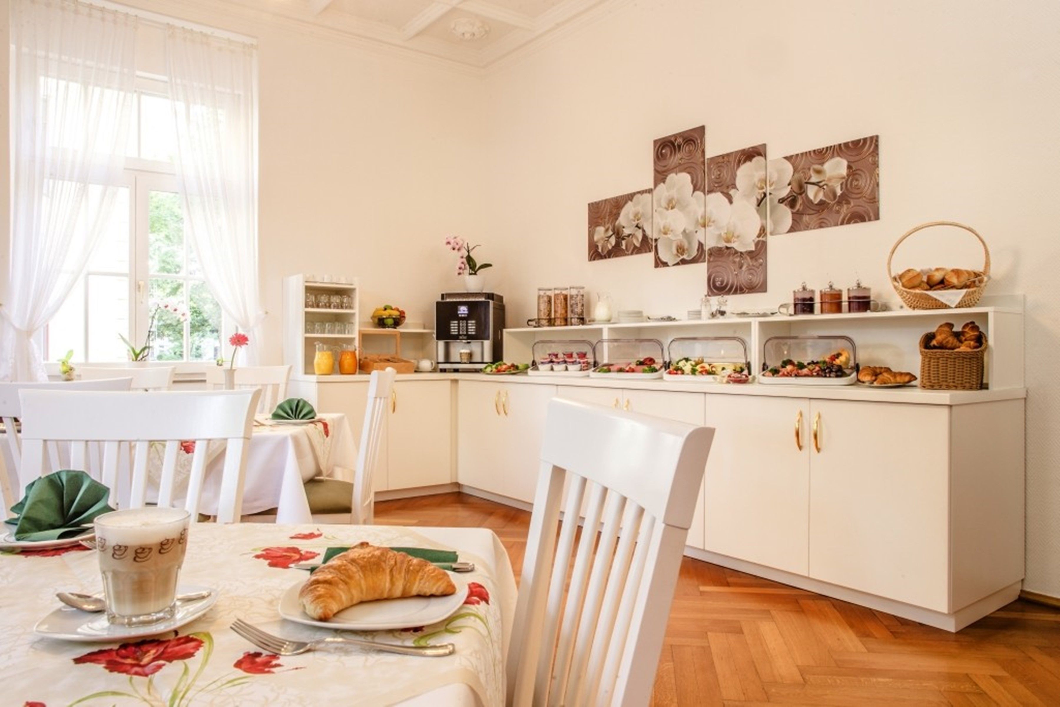 daily buffet breakfast (eur 17.50 per person)