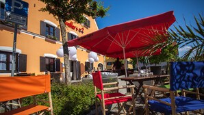 Terrace/patio - Hotel Wandinger Hof (Markt Schwaben)