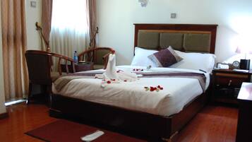 Standard-Einzelzimmer | Zimmersafe, individuell dekoriert, individuell eingerichtet