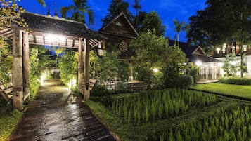 Front of property - evening/night