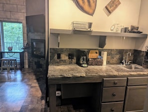 Castle | Private kitchenette | Coffee/tea maker, paper towels