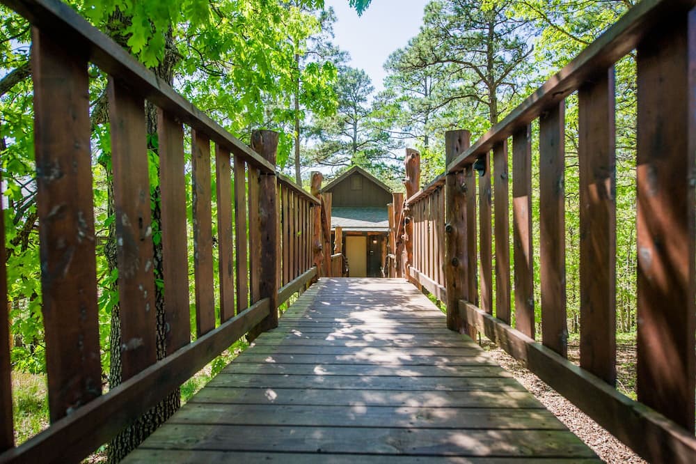 luxury hotels in Eureka Springs