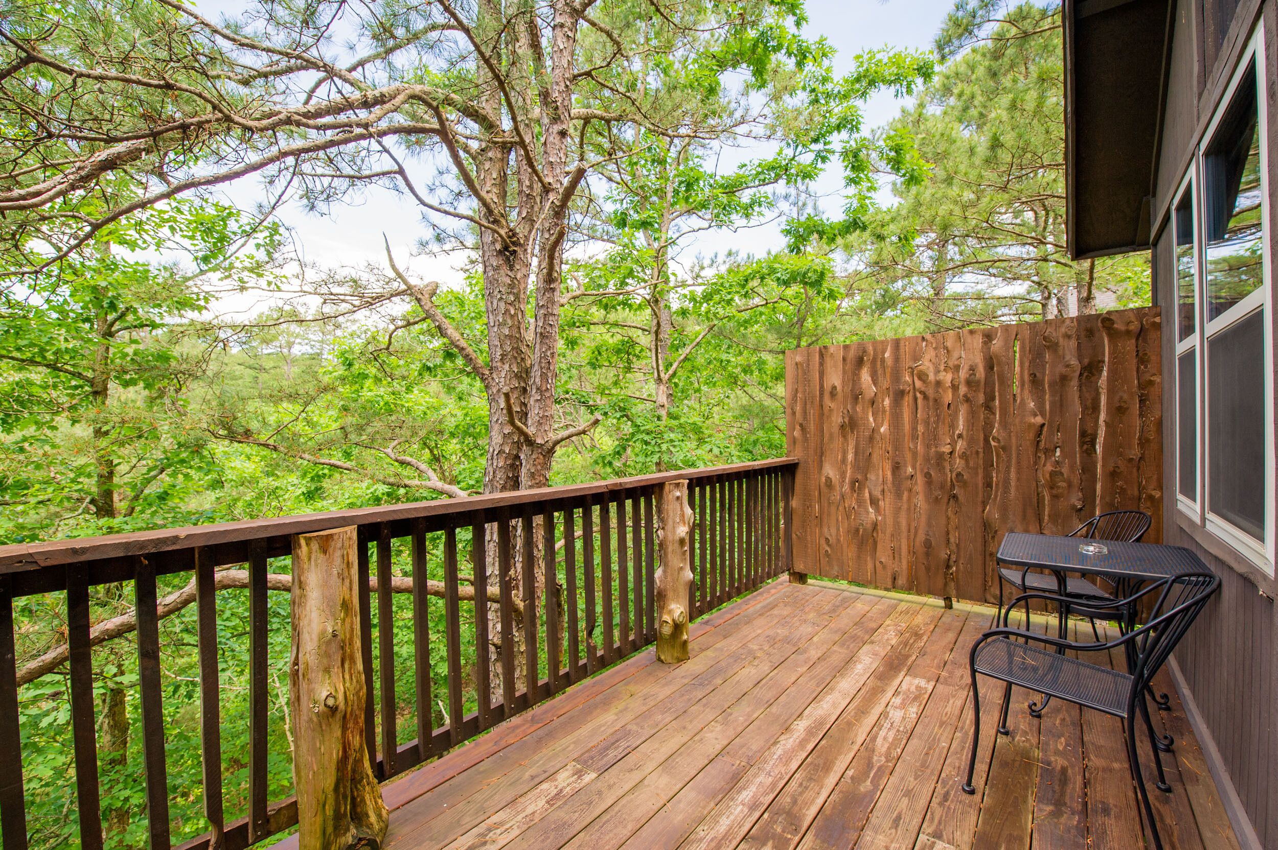 Romantic Tree House, 1 King Bed | Balcony