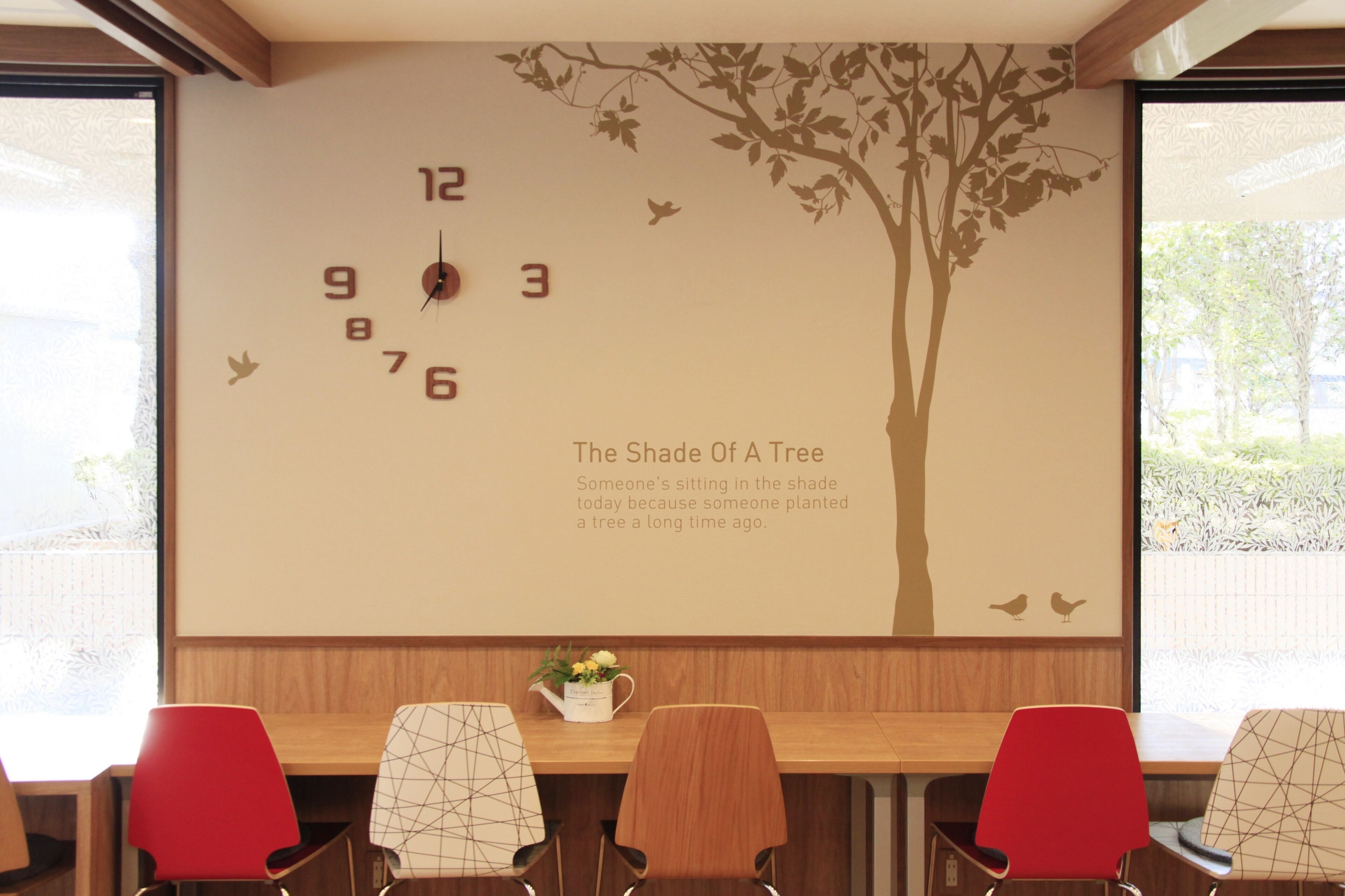 Daily buffet breakfast (JPY 1000 per person)