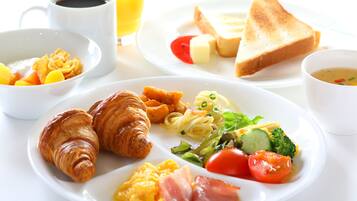 Daily buffet breakfast for a fee