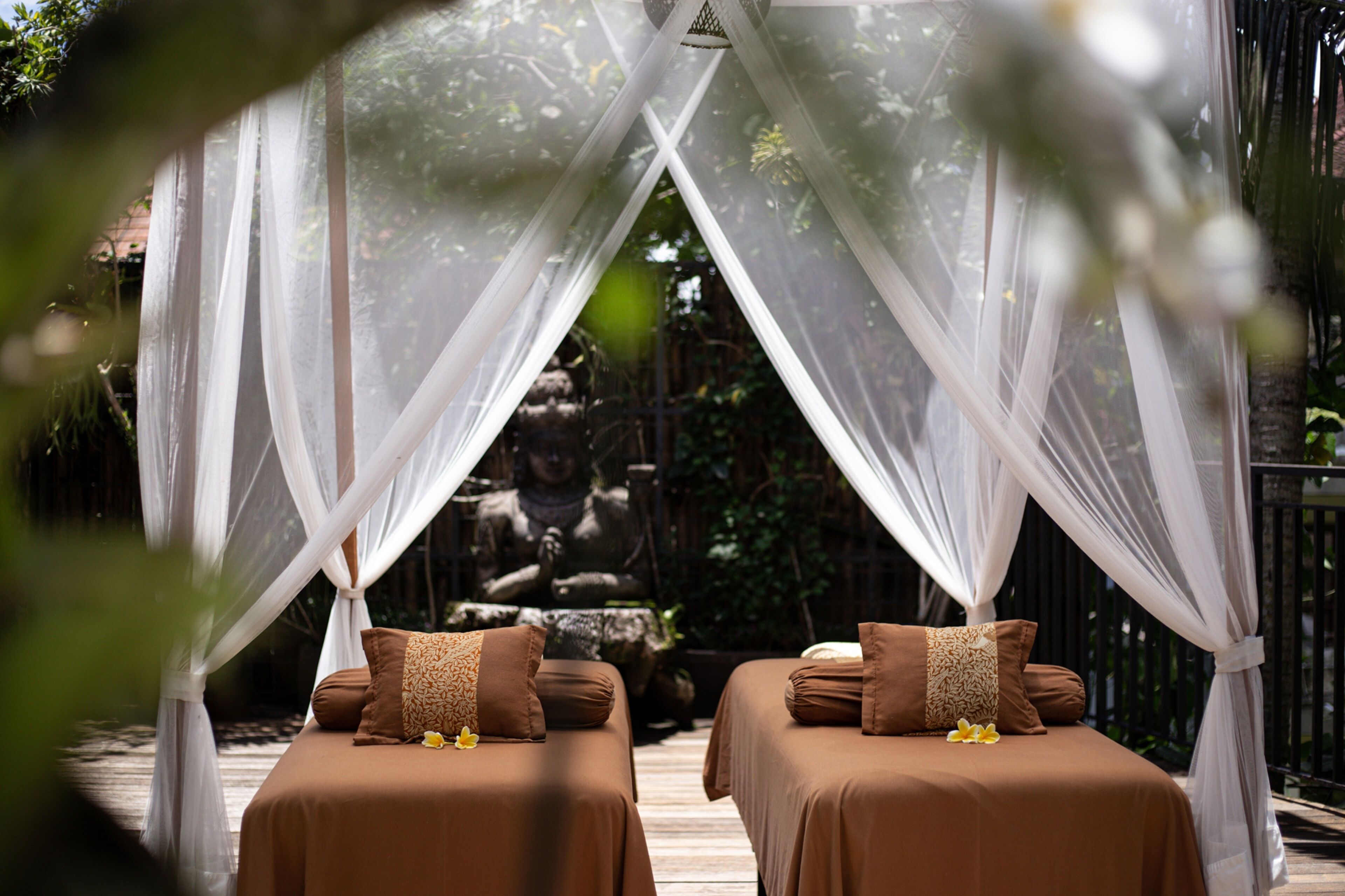 Founder's Home - Three Bedroom Pool Villa with BBQ Family Dinner and Butler Service