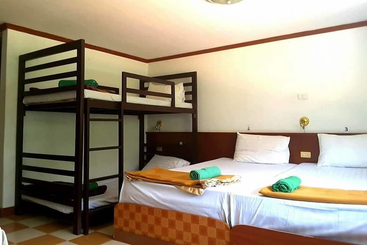 Premium Room, 1 Bedroom | Rollaway beds, free WiFi