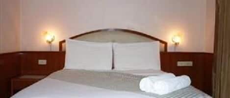 Standard Room | Katil lipat simpan/tambahan, Wi-fi percuma