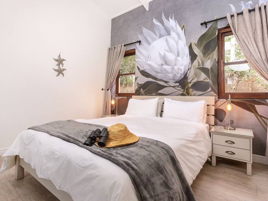 Suíte | 1 quarto, frigobar, cofres nos quartos, individualmente decorados