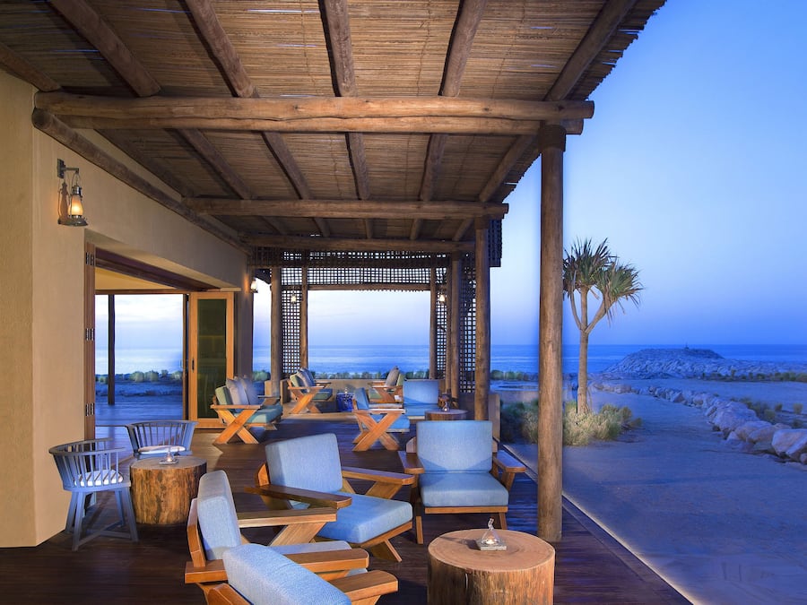 Breakfast, lunch, dinner served; African cuisine, garden views