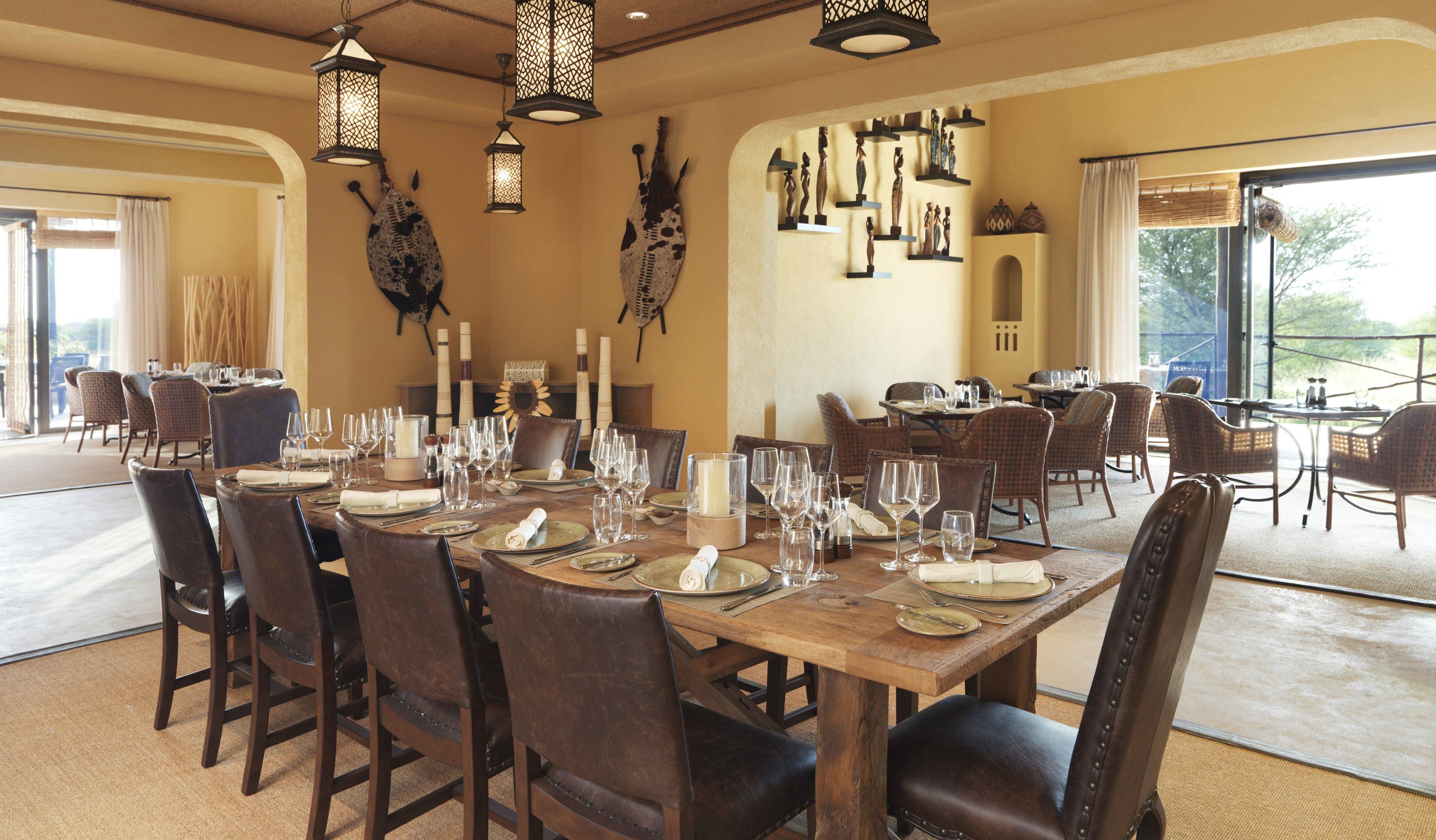 供應早餐、午餐和晚餐，非洲料理，花園景觀