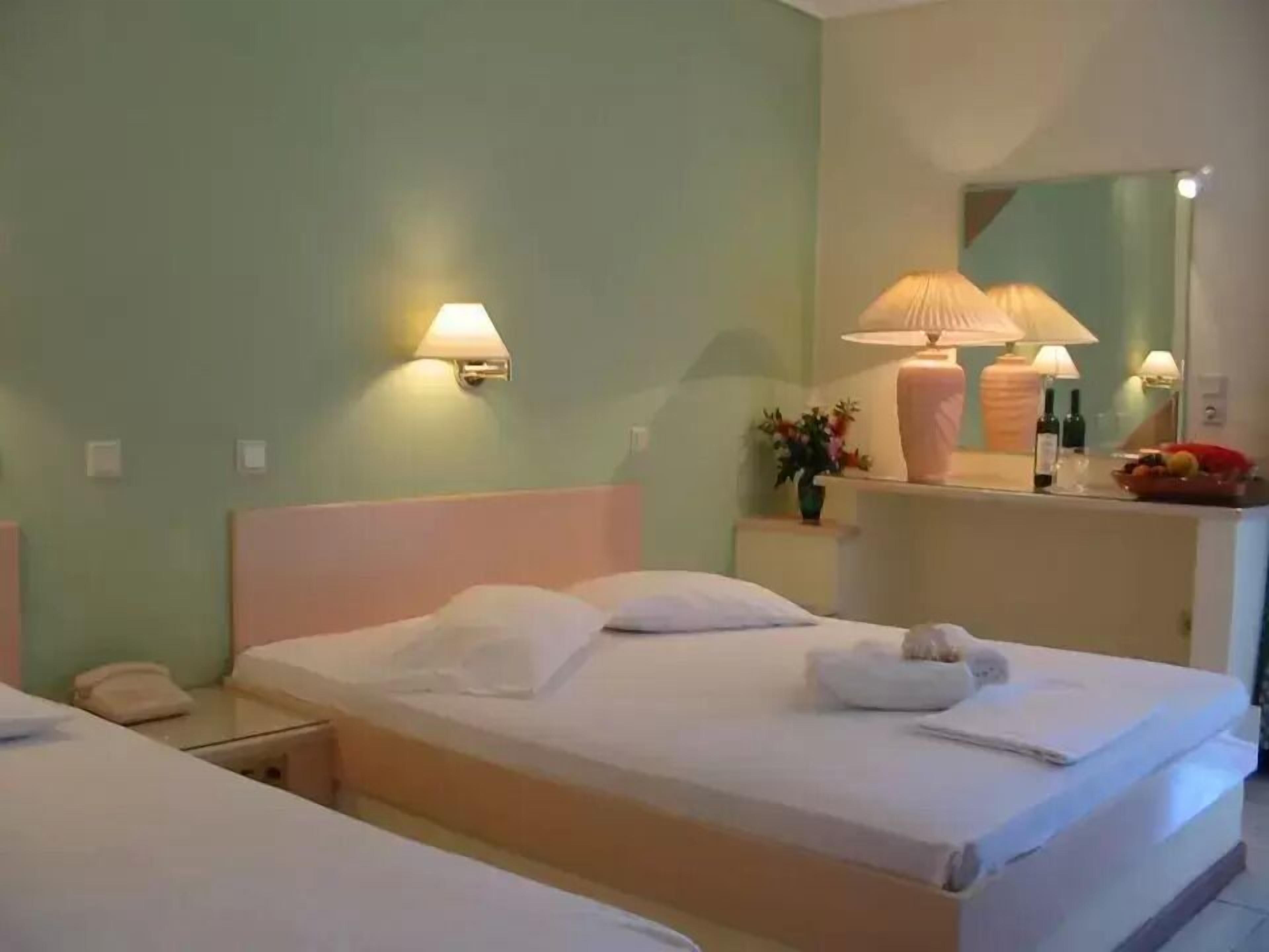 superior double room, sea view | free wifi, bed sheets