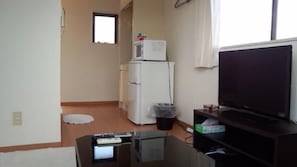 Basic Studio, 1 Bedroom, Smoking | Kemudahan bilik
