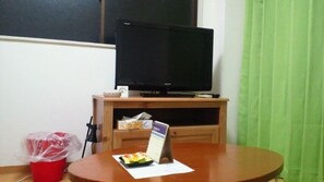 Basic Studio, 1 Bedroom, Smoking | Wi-fi percuma 