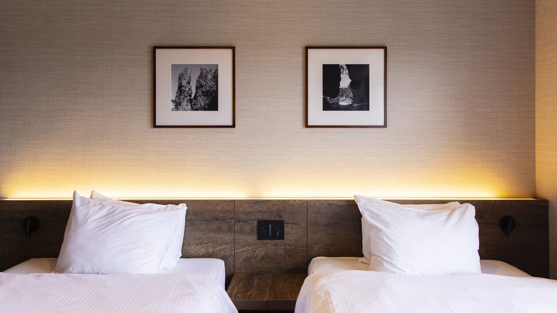 In-room safe, desk, laptop workspace, blackout drapes