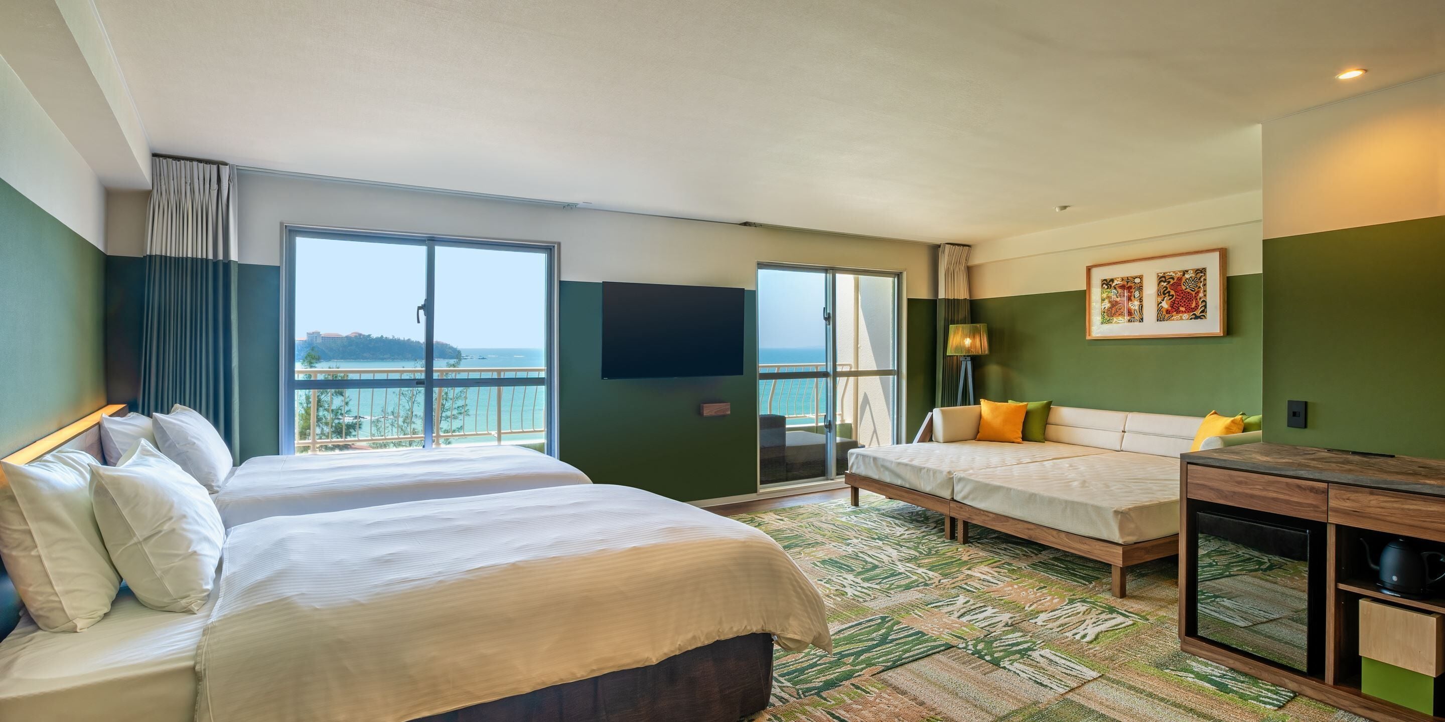 デラックス 禁煙 | セーフティボックス (室内)、デスク、ノートパソコン用作業スペース、遮光 カーテン