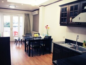 One Bedroom Apartment with Balcony | Eigene Küche