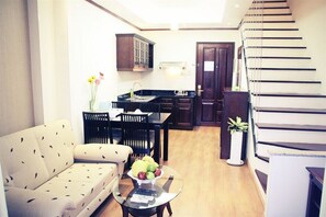 One Bedroom Apartment with Balcony | Näkymä huoneesta