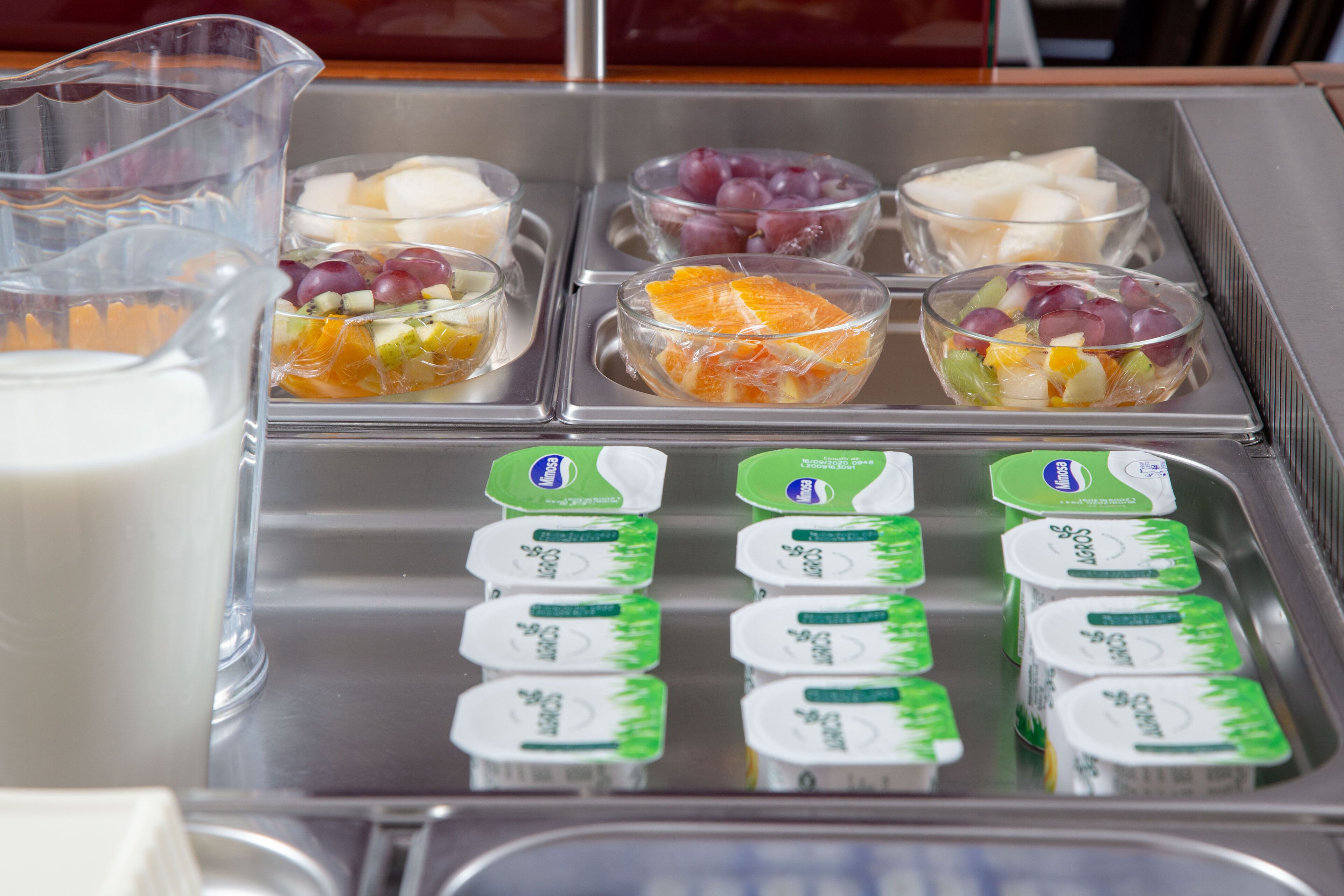 daily continental breakfast (eur 12.50 per person)