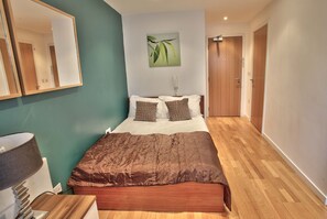 방음 설비, 유아용 침대, 무료 WiFi