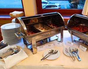 Daily buffet breakfast (EUR 9 per person) - Hotel Podhradie (Povazska Bystrica)